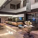 فندق Metropol 3*