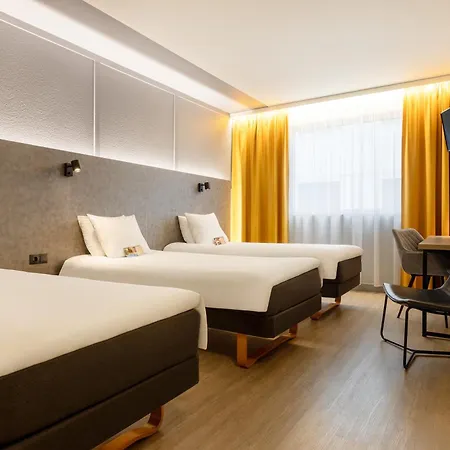Отель Metropol 3*