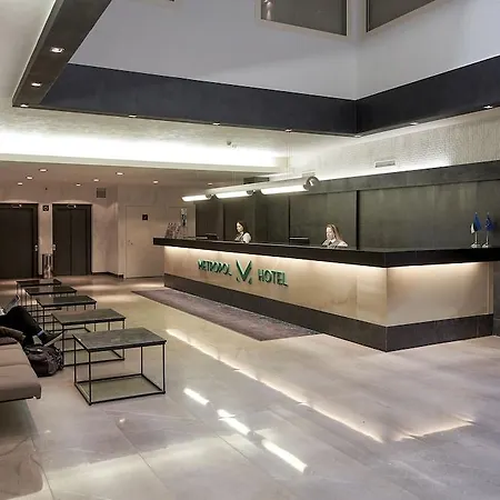Metropol فندق 3*