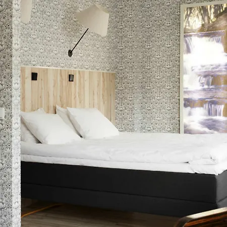 Metropol 3*